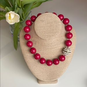 Magenta necklace with jeweled magnetic clasp
